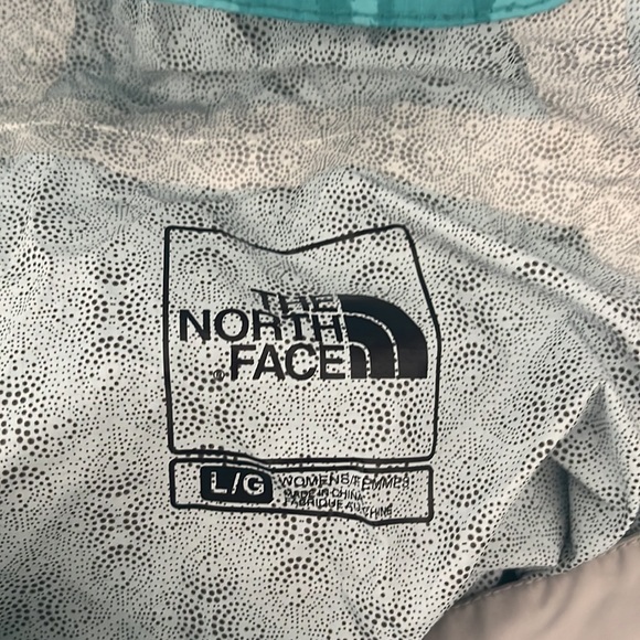 The North Face Rain/Wind Jacket - Picture 3 of 3